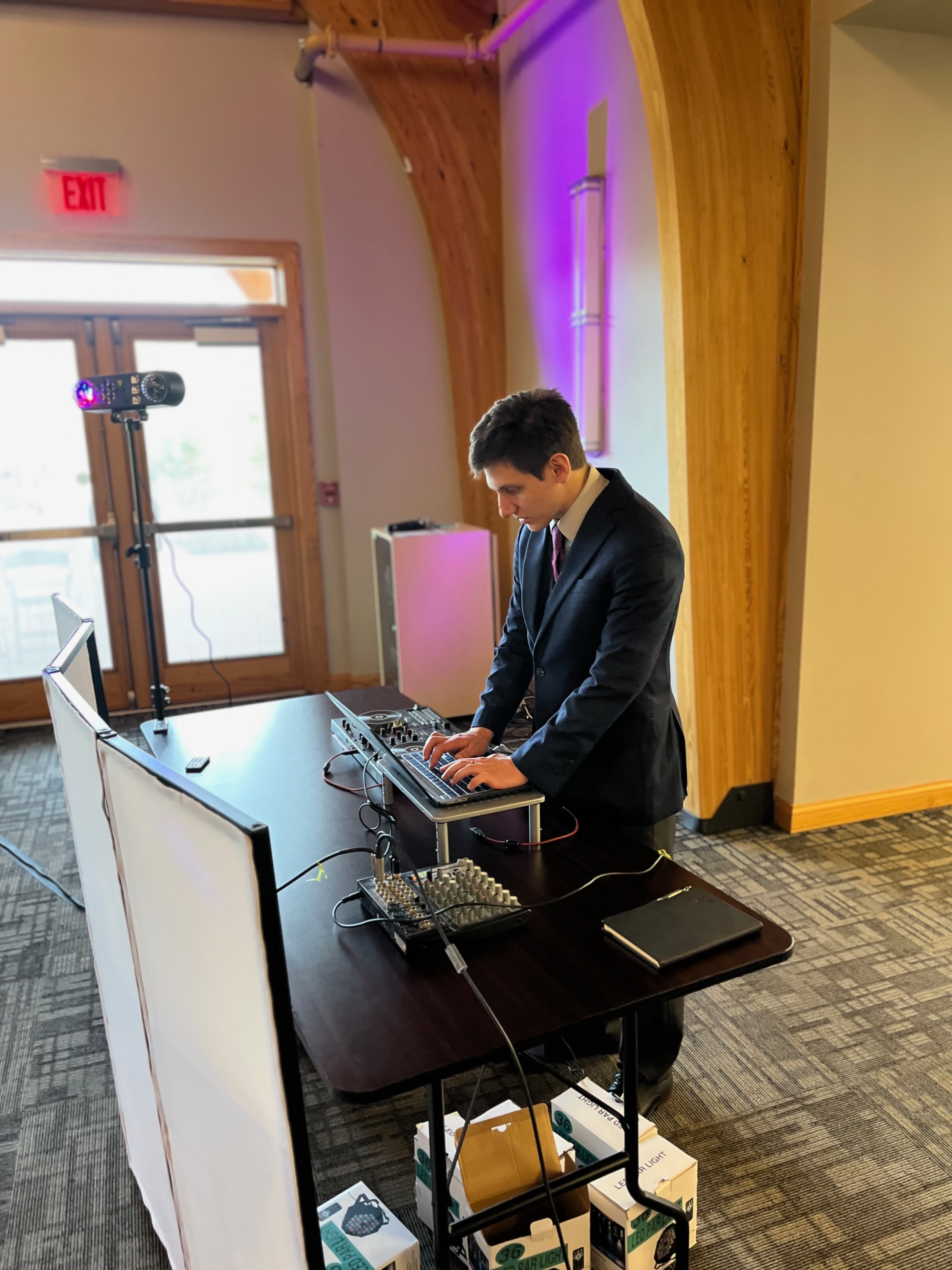Jake Cozza DJ at work